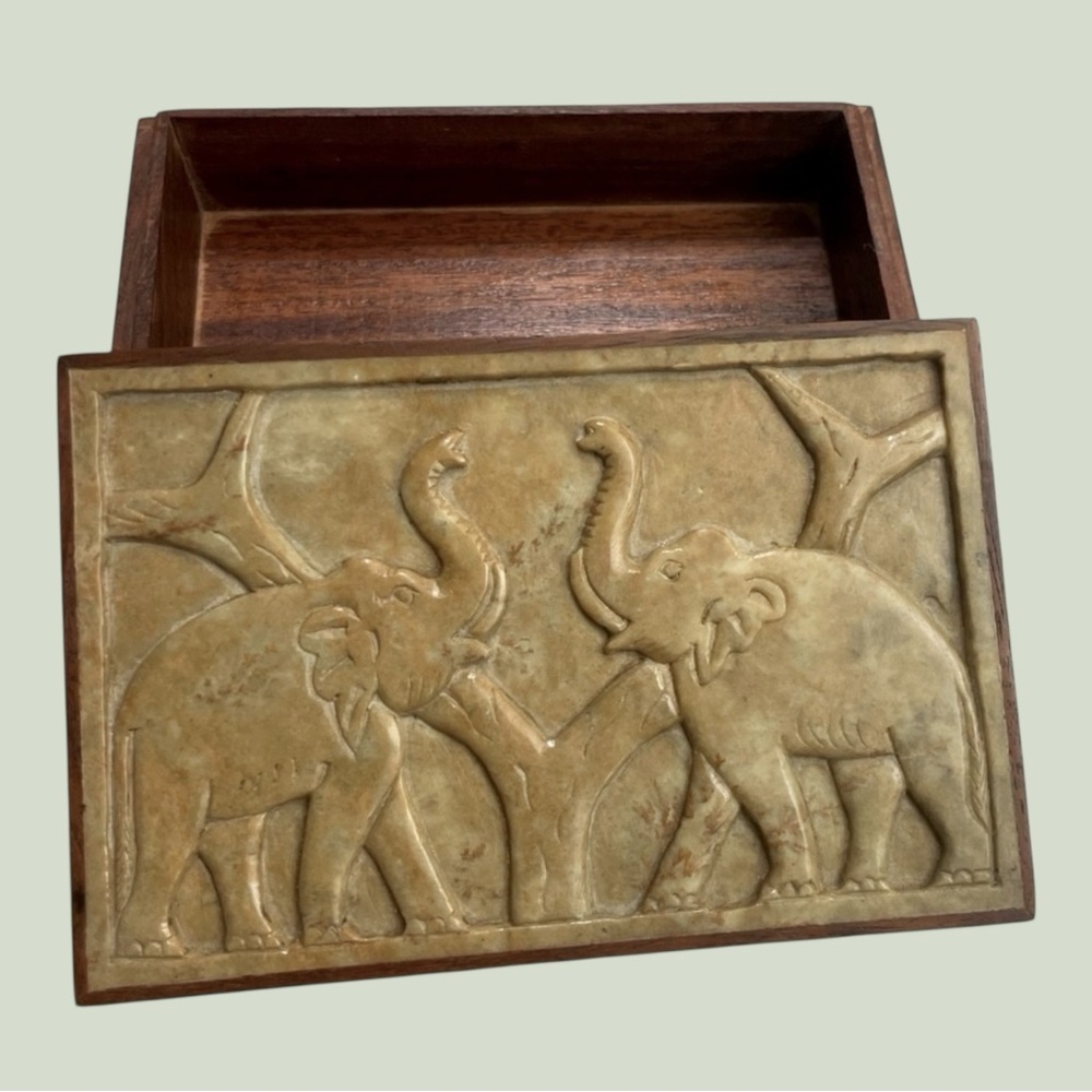 Vintage Elephant Jewelry Box Hand Carved Stone & Wood Trinket Box, boho decor - Picture 8 of 13
